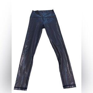 Offline by Aerie Shimmery Iridescent Legging Small Blue NWOT